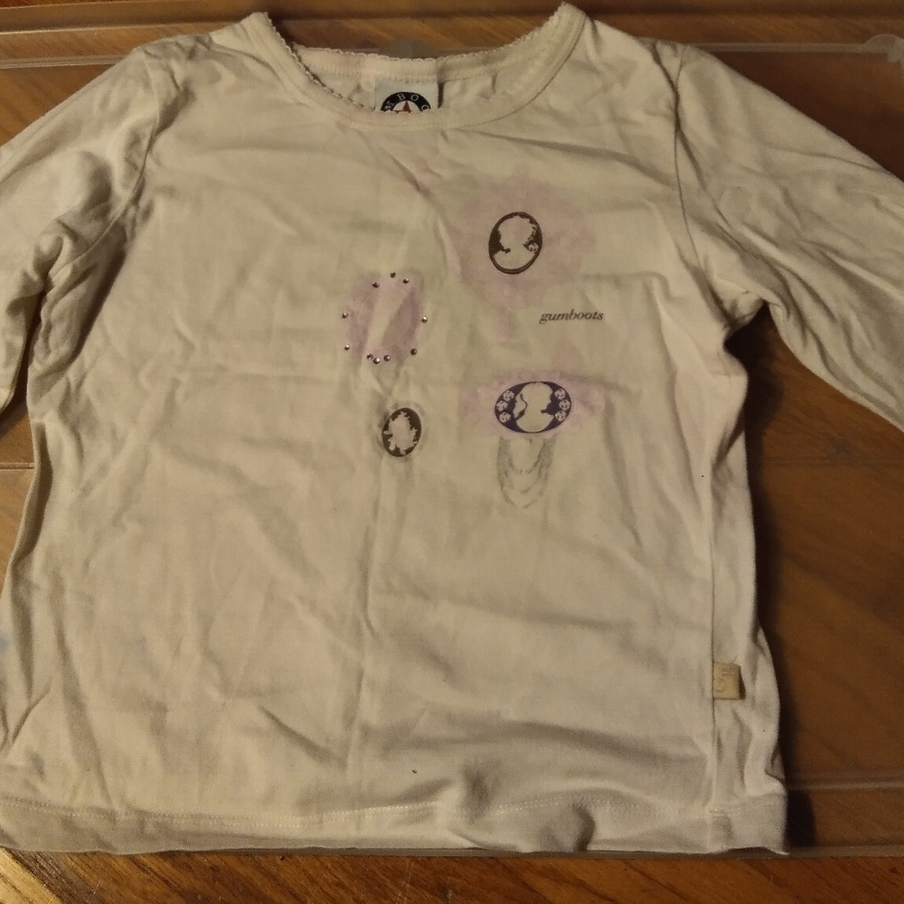 Cameo top